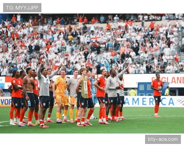 2026世界杯6月完整赛事复盘：从小组赛到淘汰赛首轮